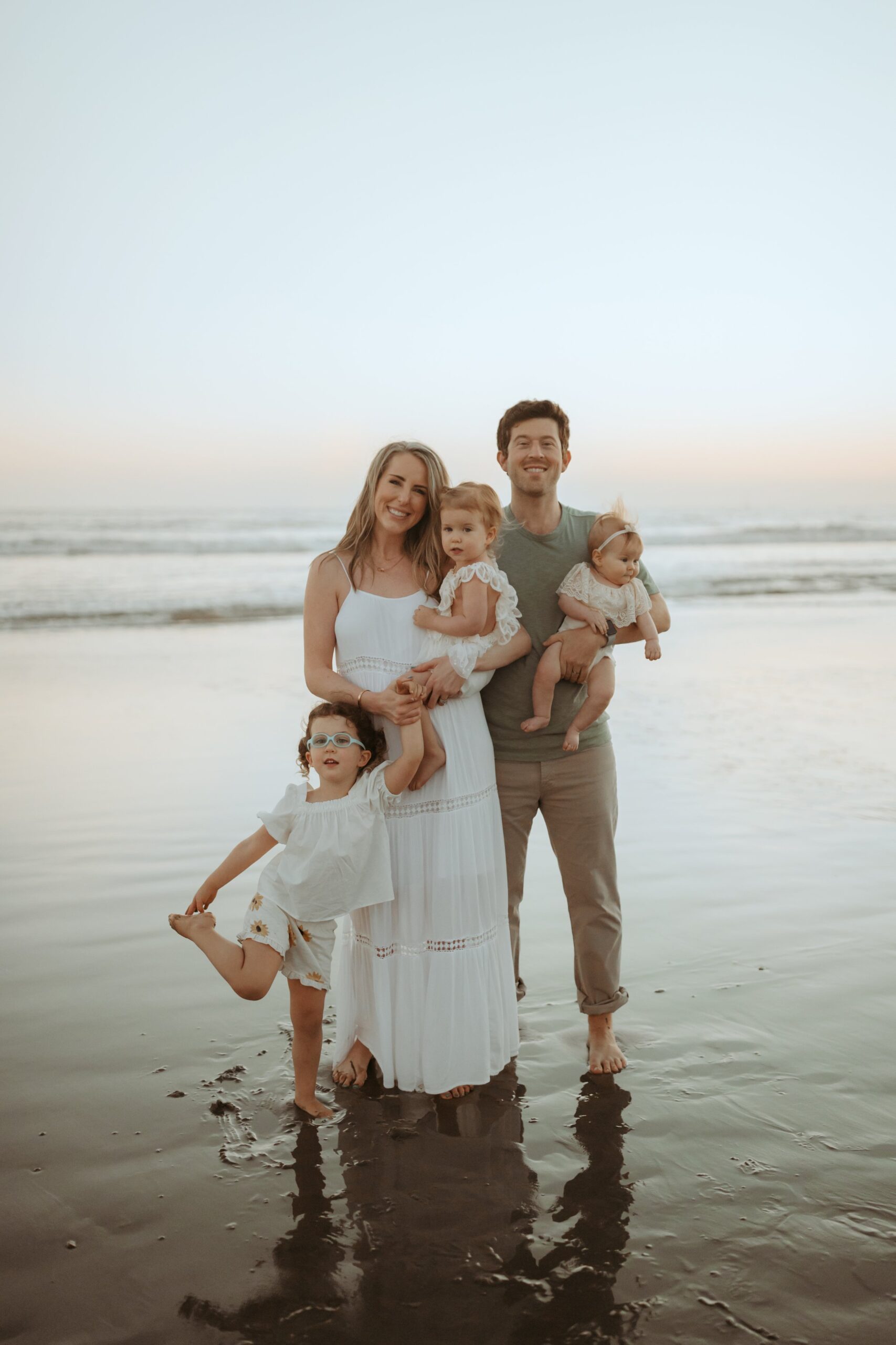 santa monica beach santa monica california beach session photo session family photo session family photo shoot nurture baby photographer nurture baby photography los angeles photographer studio photography outdoor photography beach photography