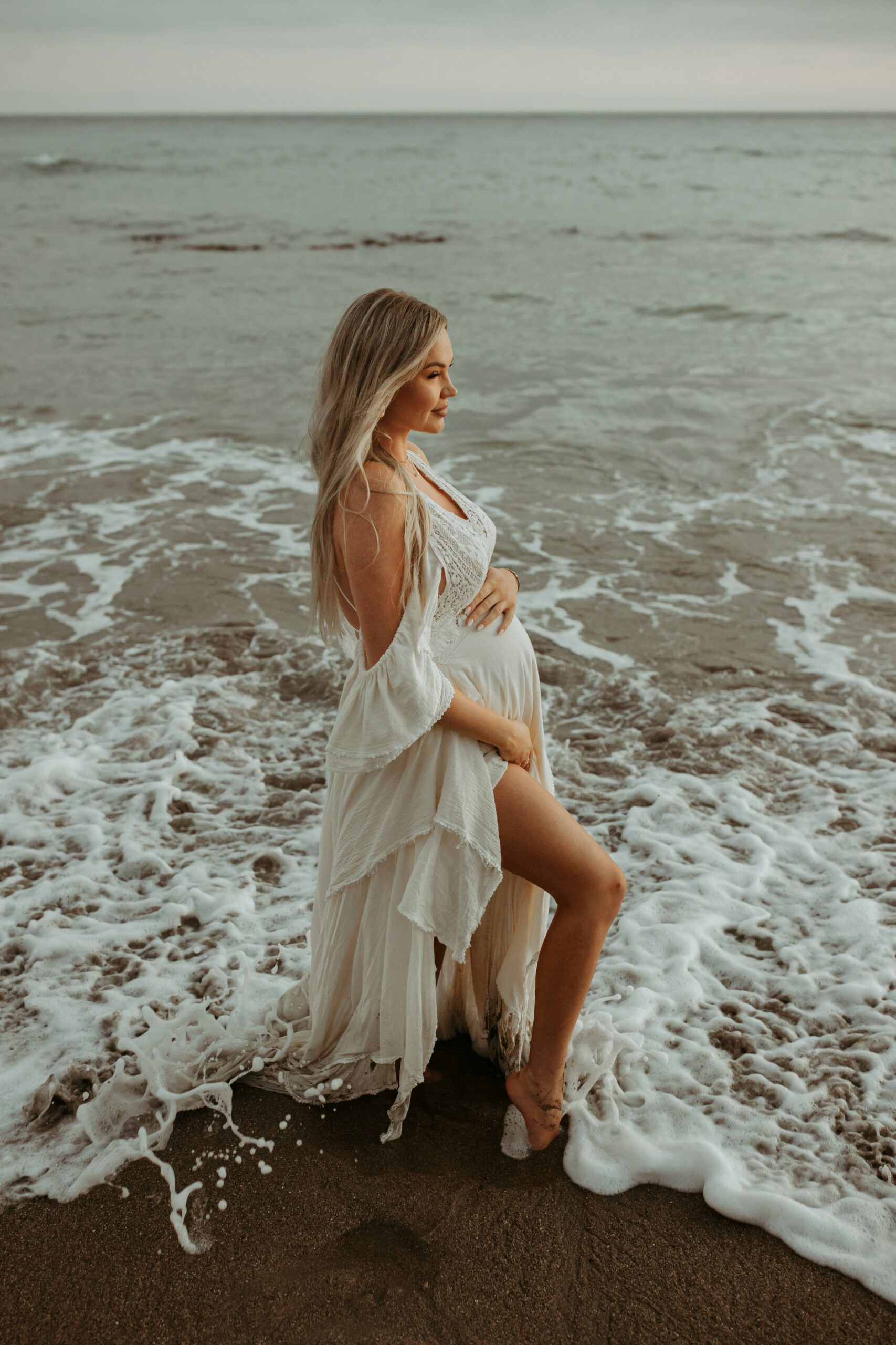 Golden Hour Maternity Beach Session — free download