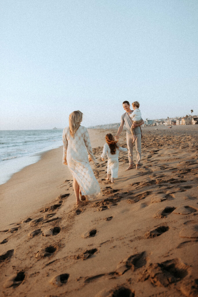 LA Family Photoshoot Ideas