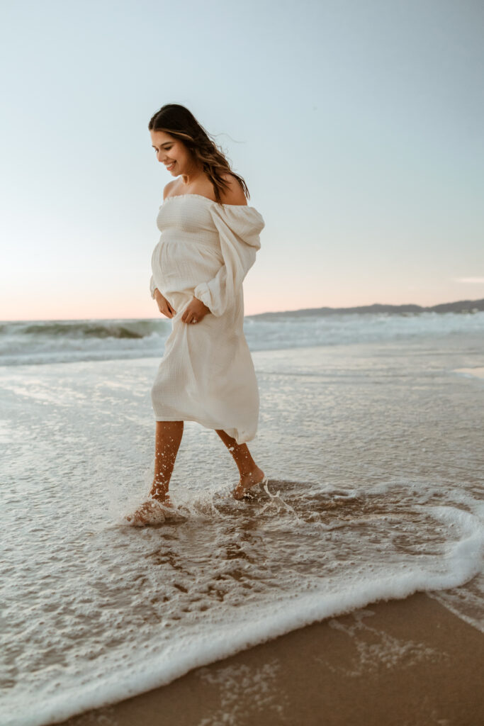 LA Beachy Maternity Session