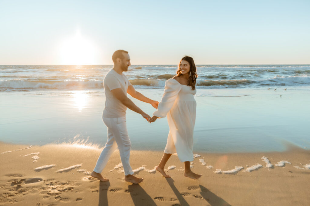 LA Beachy Maternity Session